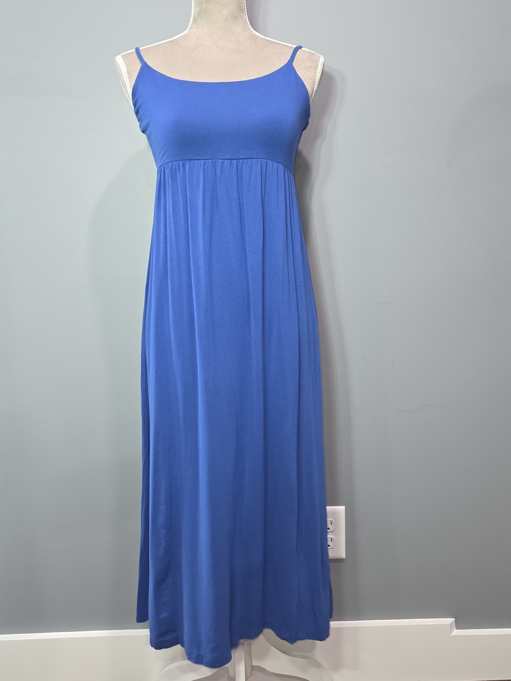 Versatile colorful simple maxi dress by Old Navy in Sapphire Sky Blue - M